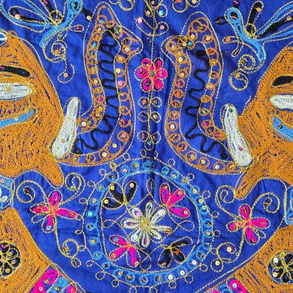 Handmade Embroidered Elephant Tablecloth/Wall Hanging Sequins Folk Art India - Picture 5 of 8